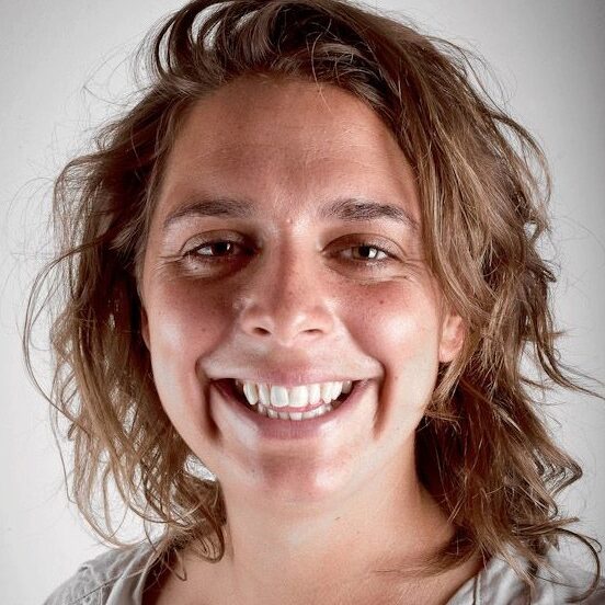 Rocca_Holly-Nambi_Colour_Photo_Credit_Will_Boase A picture of a woman
