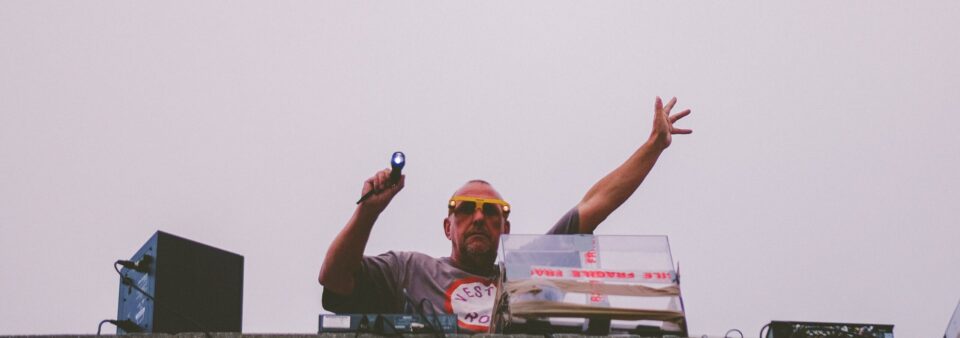 alan quiddles website Alan Rogers at b-side Festival 2018 Photo Brendan Buesnel